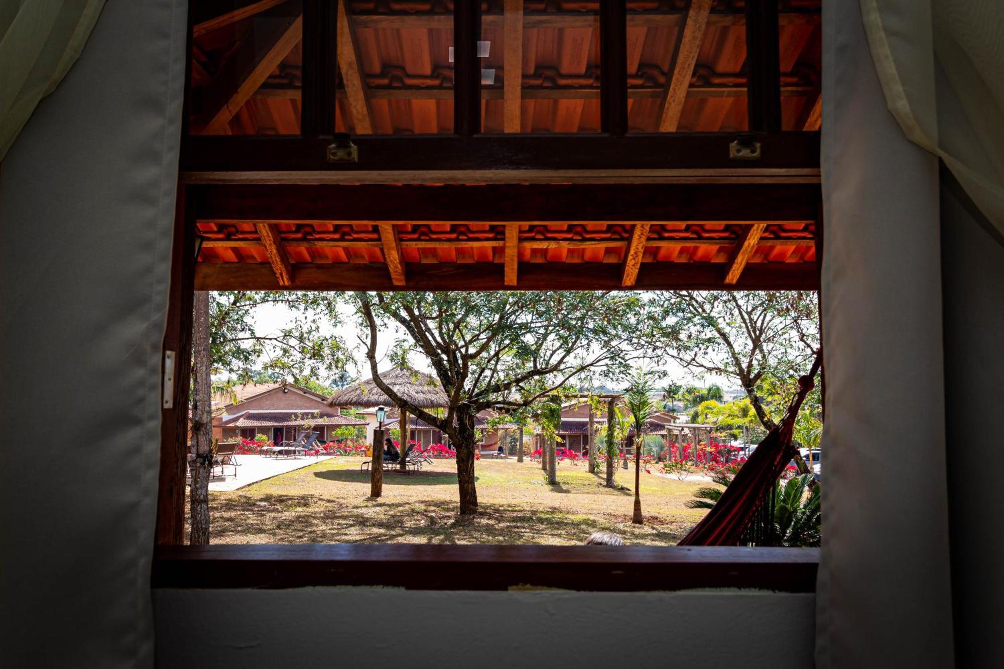 Rancho Da Cachaca Pousada Holambra Exterior photo